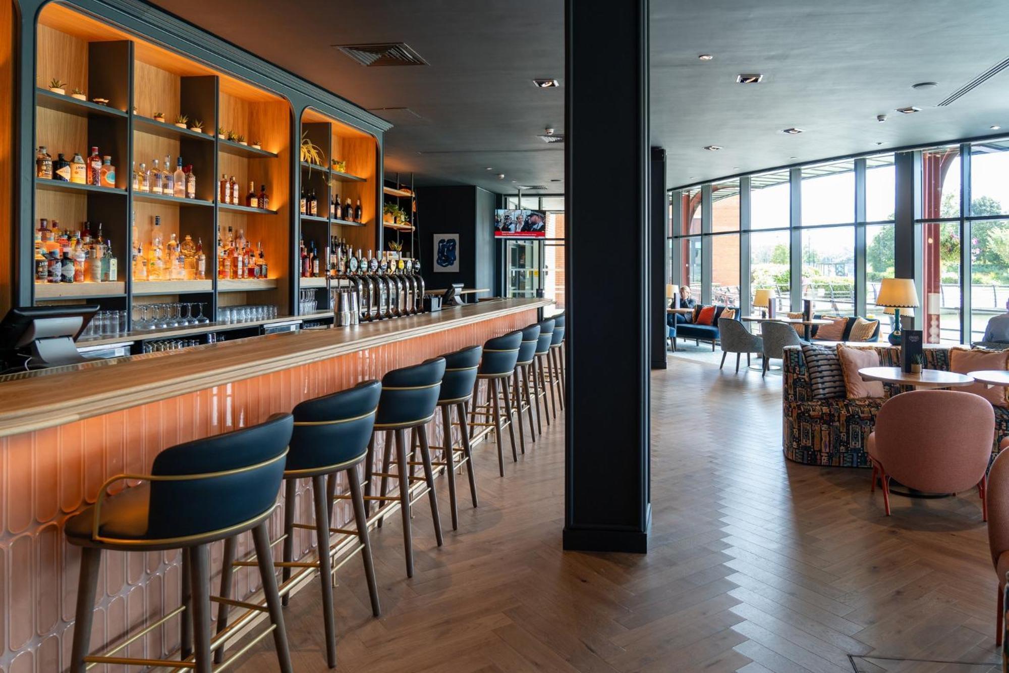 Voco Belfast By Ihg Hotel Екстериор снимка