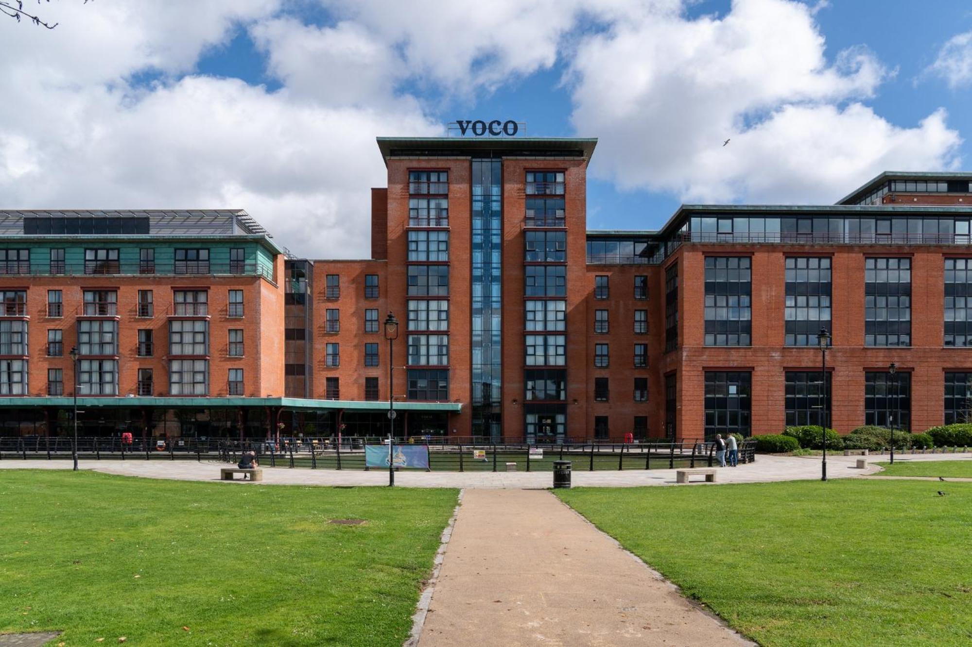 Voco Belfast By Ihg Hotel Екстериор снимка