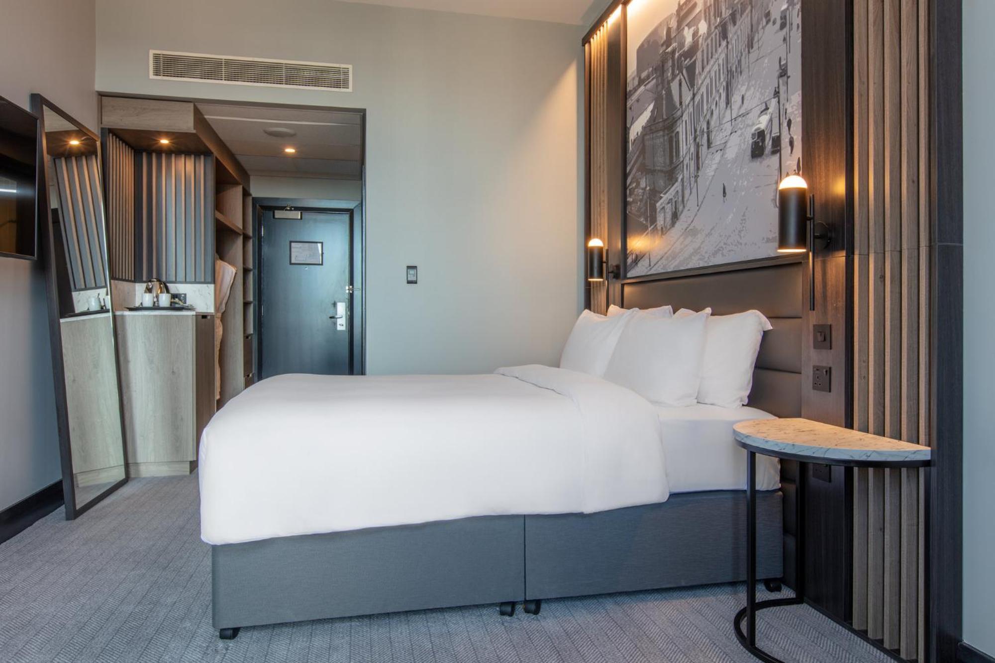 Voco Belfast By Ihg Hotel Екстериор снимка